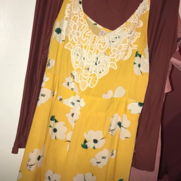 Romper - Picture 1 of 1